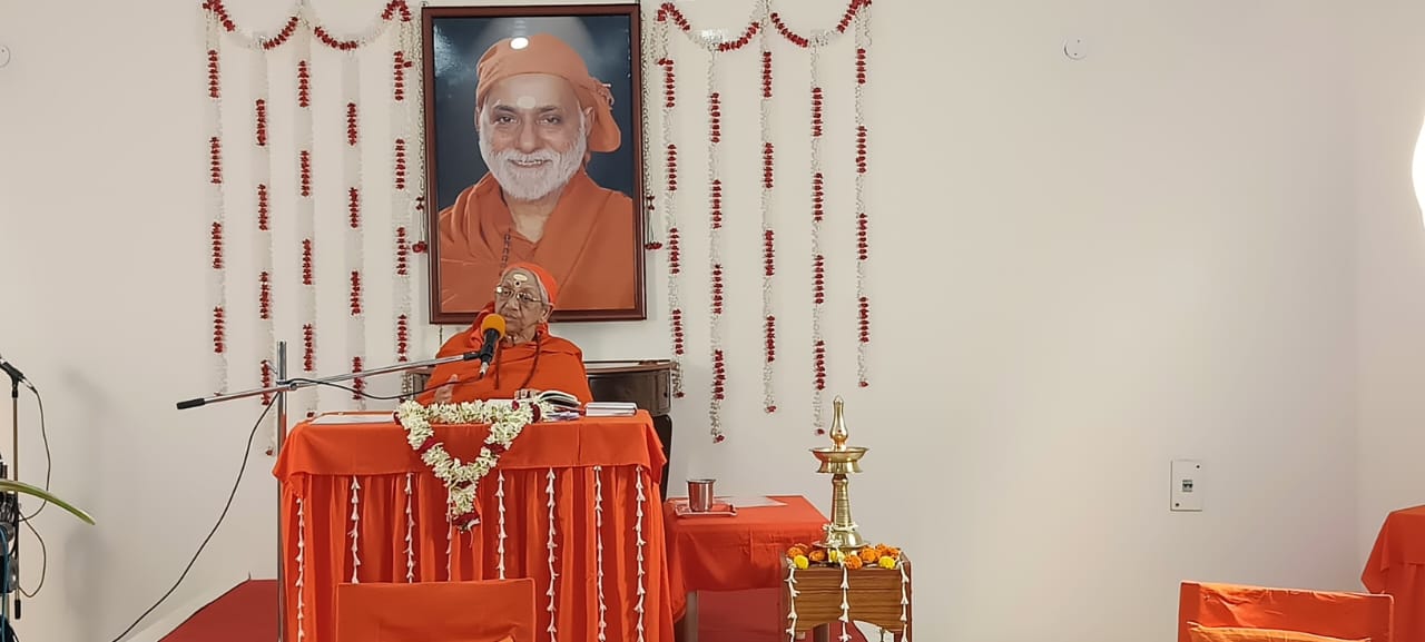 carousel-item
